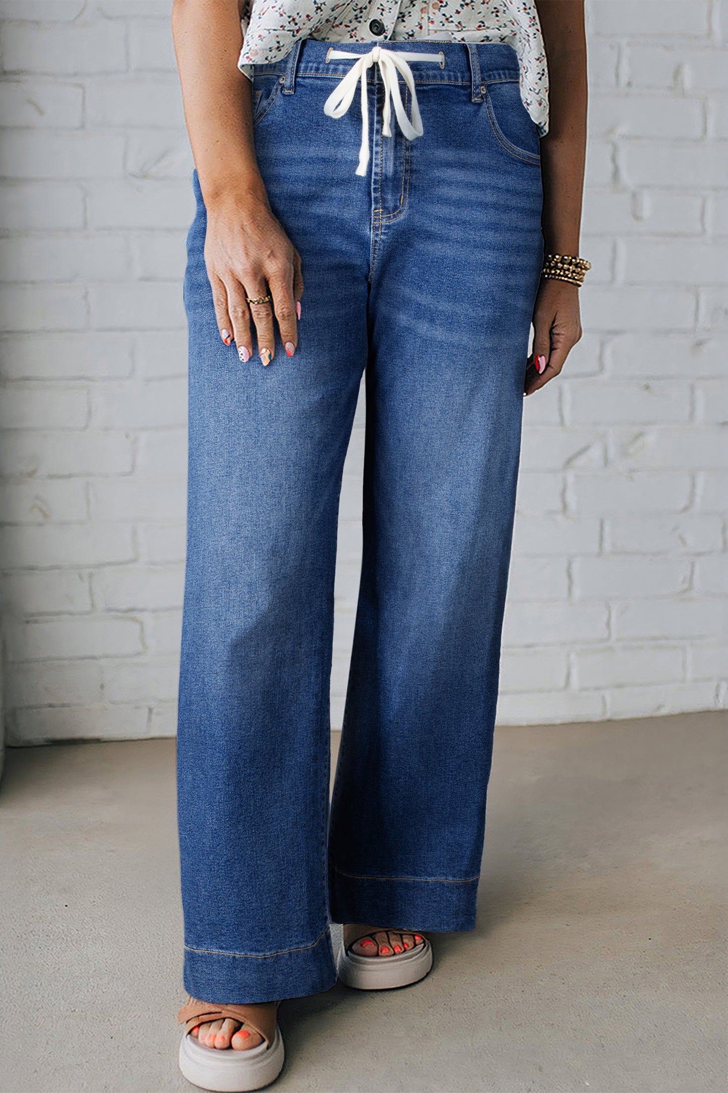 Black Acid Wash Contrast Lace-up Plus Size Jeans